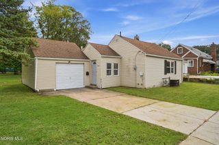 4618 Douglas Road, Toledo, OH 43613