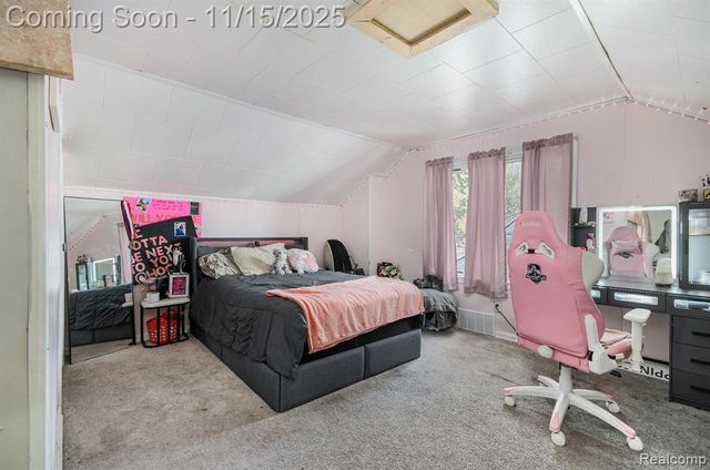 19418 Kingsville Street, Detroit, MI 48225