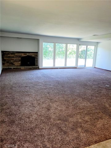 6881 Alviso, Jurupa Valley, CA 92509