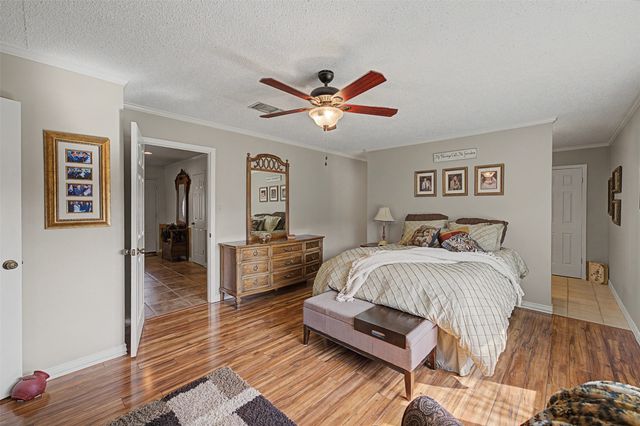 8240 Kramer Street, Lillian, TX 76061