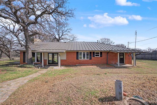 8240 Kramer Street, Lillian, TX 76061