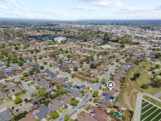 1201 San Angelo Drive, Salinas, CA 93901