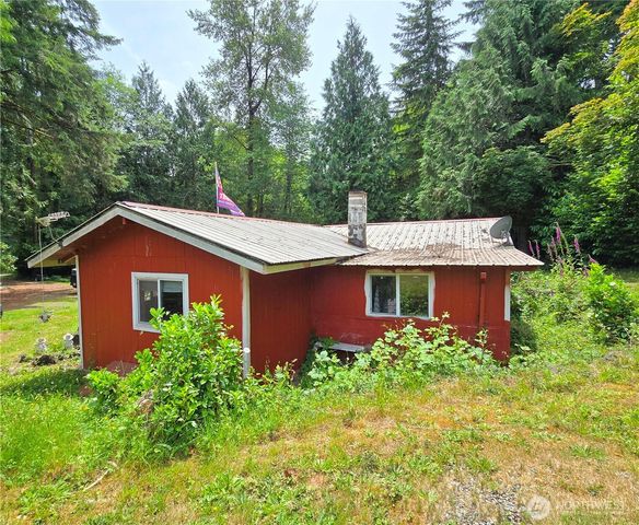 56 W Totem Drive, Elma, WA 98541