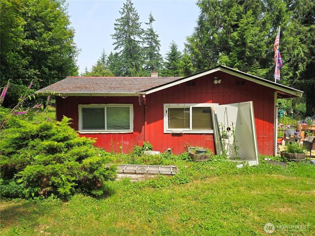 56 W Totem Drive, Elma, WA 98541