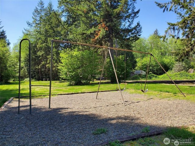 56 W Totem Drive, Elma, WA 98541