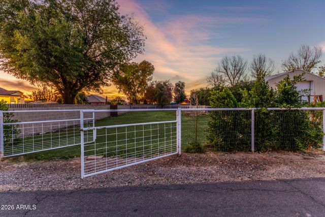 24716 S 140TH Street, Chandler, AZ 85249