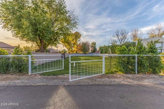 24716 S 140TH Street, Chandler, AZ 85249