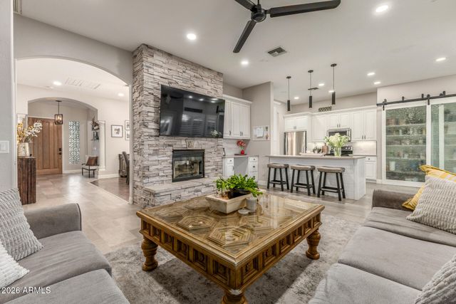 24716 S 140TH Street, Chandler, AZ 85249