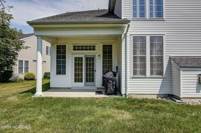 24 Kings Mill Road, Monroe, NJ 08831