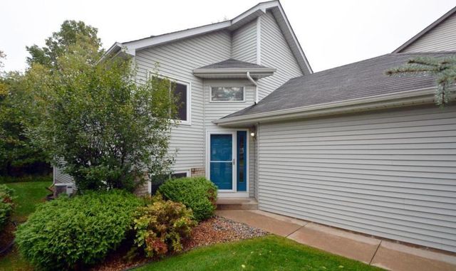 5740 Willow Trail, Shoreview, MN 55126