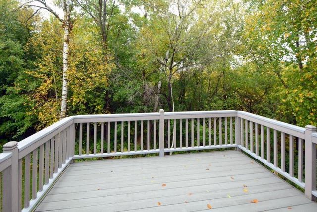 5740 Willow Trail, Shoreview, MN 55126