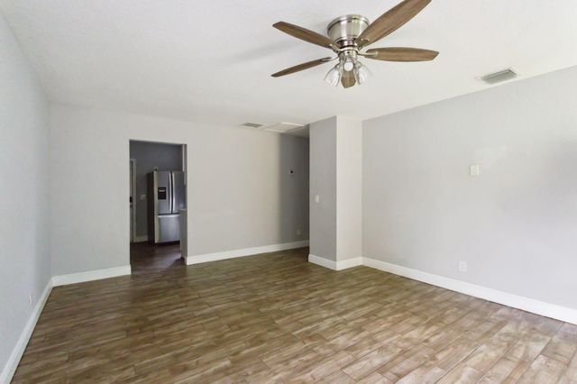 2227 NE 3rd Avenue 1, Delray Beach, FL 33444