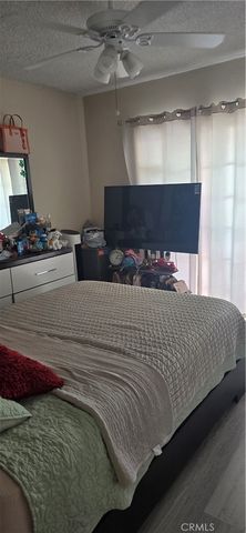 717 W 54th Street, Los Angeles, CA 90037