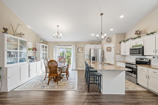 5029 Oak Street, Maple Plain, MN 55359