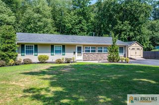 4 Halsey Road, South Brunswick, NJ 08824