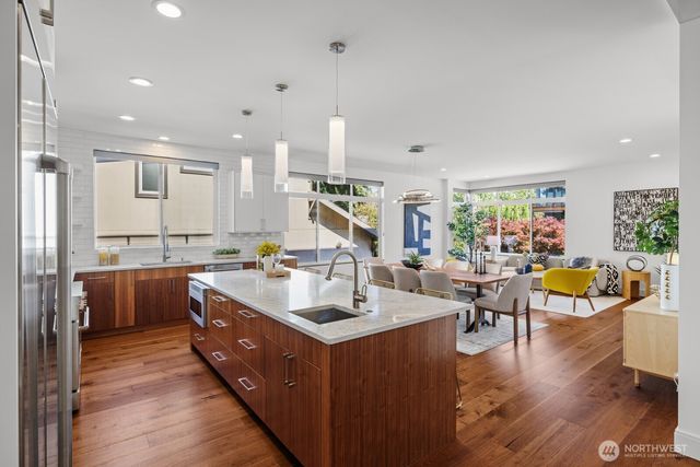 3451 12th Avenue W, Seattle, WA 98119