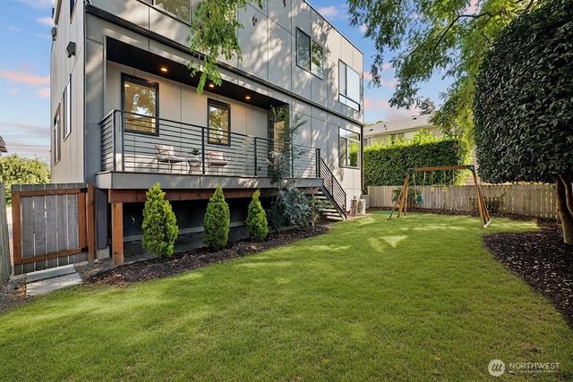 3451 12th Avenue W, Seattle, WA 98119
