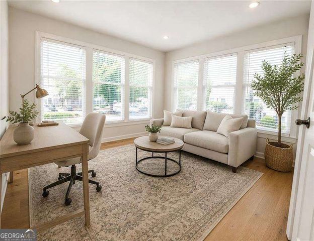 211 Abingdon Way, Sandy Springs, GA 30328