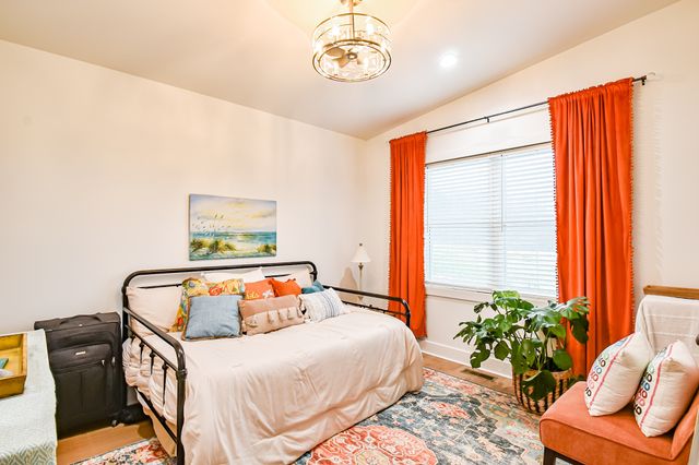 2100 Hill Station Rd, Columbia, TN 38401
