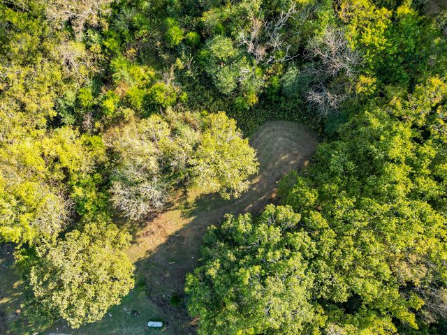2100 Hill Station Rd, Columbia, TN 38401