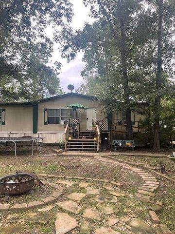 320 Oak Tree Drive, Point Blank, TX 77364