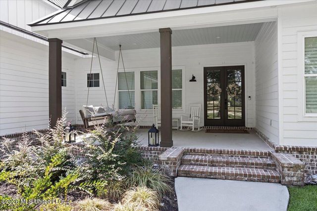 16017 Lorraine Road, Biloxi, MS 39532