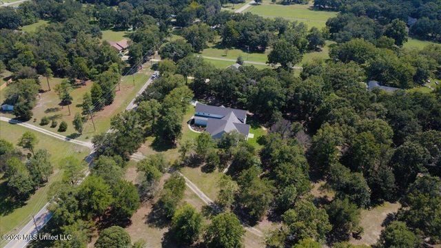 16017 Lorraine Road, Biloxi, MS 39532