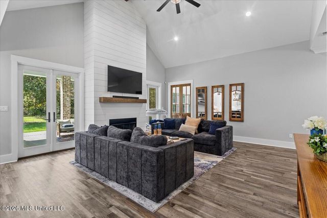 16017 Lorraine Road, Biloxi, MS 39532
