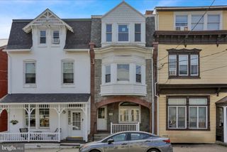 36 N 4TH ST, Hamburg, PA 19526