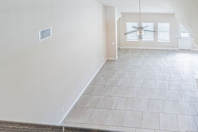 5488 DEVONWOOD ST, Schertz, TX 78108