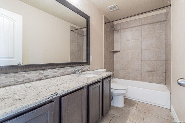 5488 DEVONWOOD ST, Schertz, TX 78108