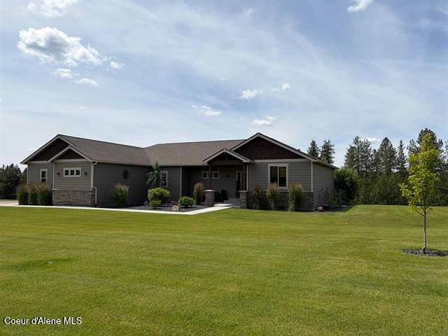 31914 N Zander Ln, Chattaroy, WA 99003
