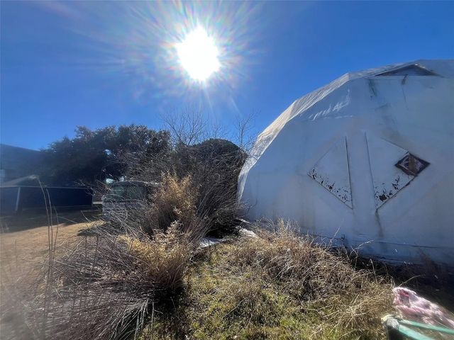 2212 Sunrise Bay Court, Granbury, TX 76048