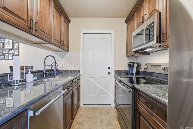 4827 CASA GRANDE ST, San Antonio, TX 78233