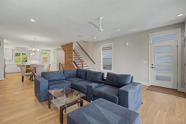 217 S Second St, Loveland, OH 45140
