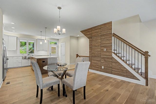 217 S Second St, Loveland, OH 45140