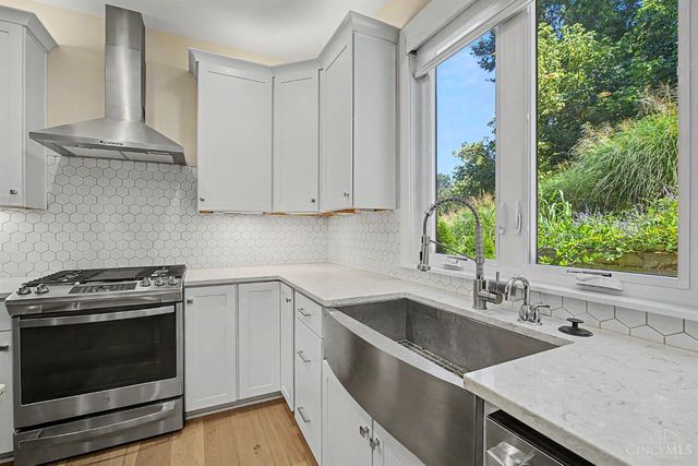 217 S Second St, Loveland, OH 45140