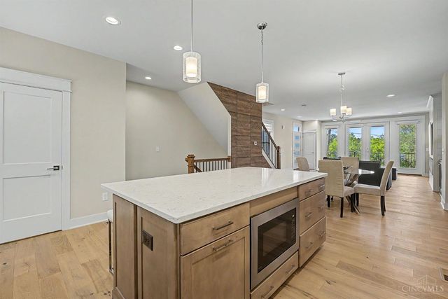 217 S Second St, Loveland, OH 45140