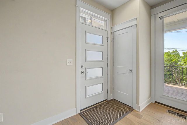 217 S Second St, Loveland, OH 45140