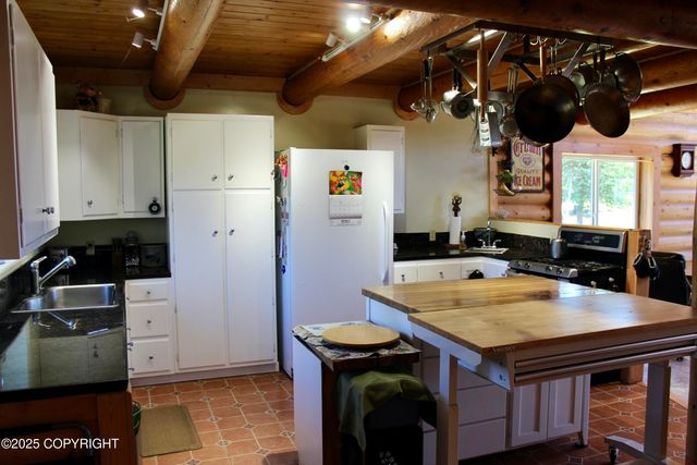 38593 Taylor Street, Anchor Point, AK 99556