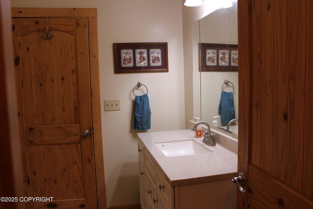 38593 Taylor Street, Anchor Point, AK 99556