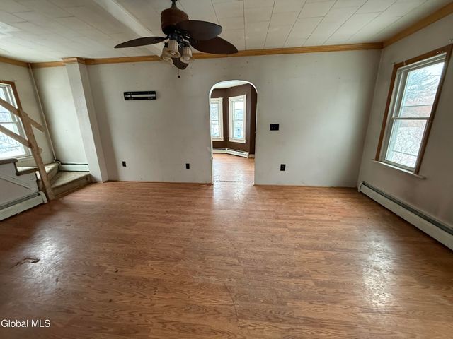 3 Cummings Avenue, Johnstown, NY 12095