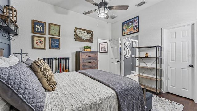 925 ASHTON OAKS CIRCLE, Lakeland, FL 33813