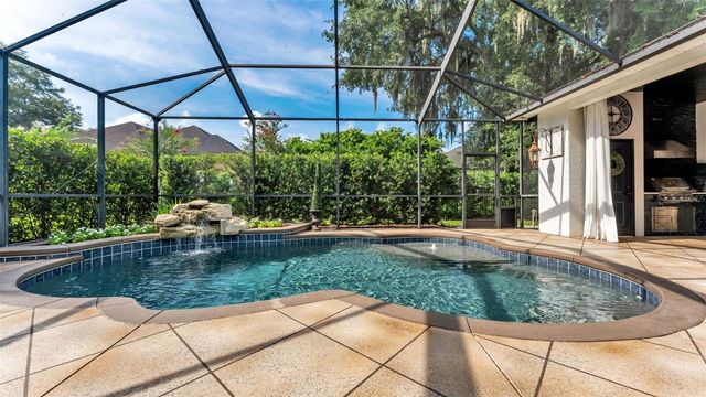 925 ASHTON OAKS CIRCLE, Lakeland, FL 33813