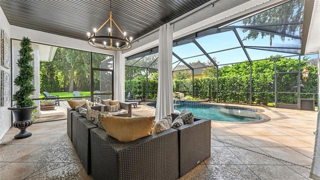 925 ASHTON OAKS CIRCLE, Lakeland, FL 33813