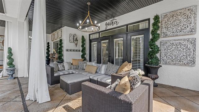925 ASHTON OAKS CIRCLE, Lakeland, FL 33813
