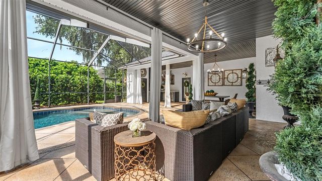 925 ASHTON OAKS CIRCLE, Lakeland, FL 33813