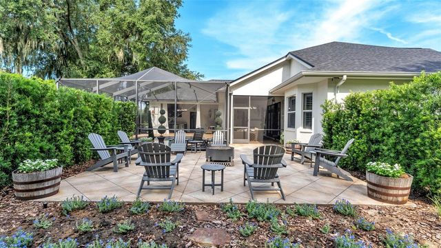 925 ASHTON OAKS CIRCLE, Lakeland, FL 33813
