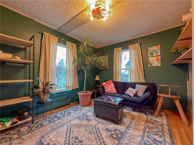 63 Center Street, Seville, OH 44273