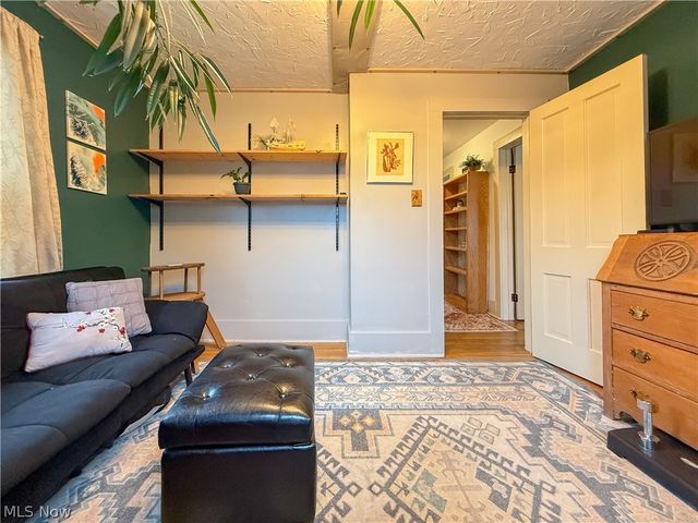 63 Center Street, Seville, OH 44273